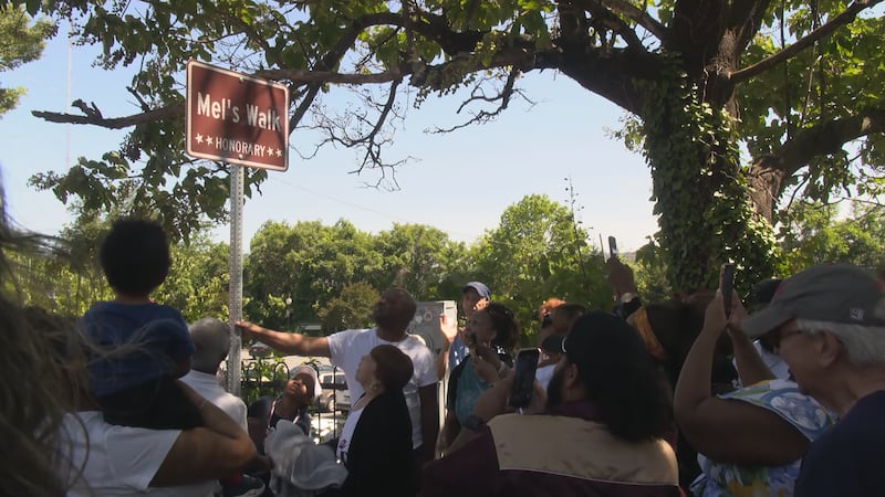 Mel's Walk honorary street sign unveiled in Charlottesville.